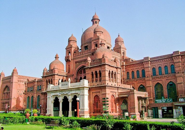 Lahore_Museum_Lahore