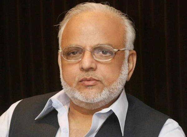 اعجاز چوہدری کیخلاف کیس اتنا ہی مضبوط تھا تو فوجی عدالت میں لے جاتے، سپریم کورٹ