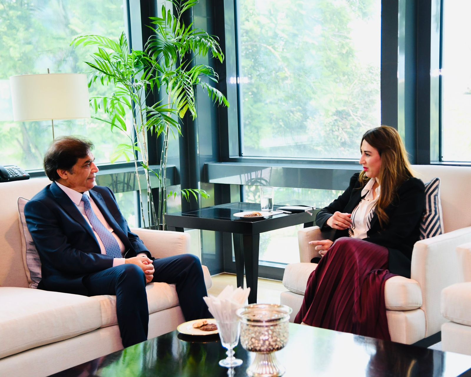 0b95952a-01e1-4df8-8010-909278bae832