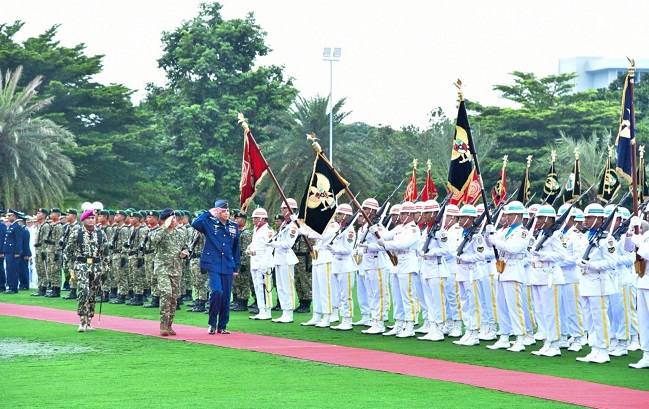 سربراہ پاک فضائیہ ایئر چیف مارشل ظہیر احمد بابر سدھو نے دورۂ انڈونیشیا