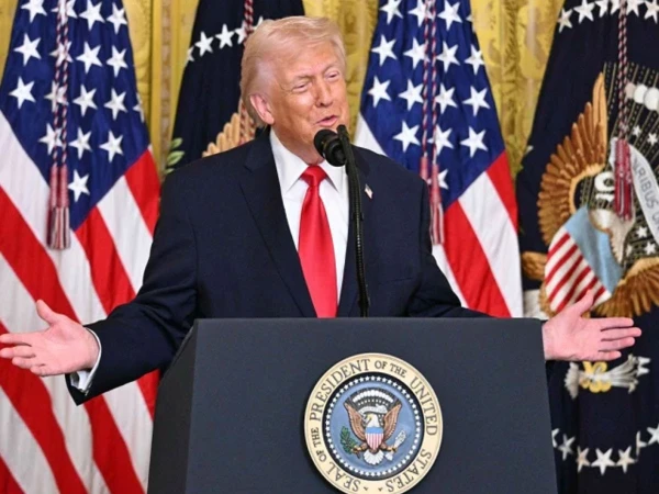 trump ٹرمپ کی ایران کو سخت وارننگ، فوری اقدام نہ کیا تو سنگین نتائج بھگتنا ہوں گے